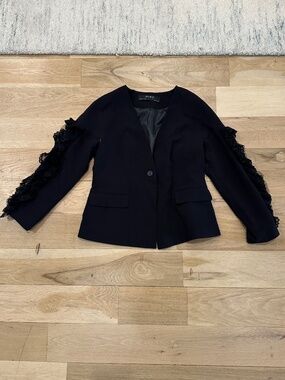Zara Black blazer with lace ruffle detail on sleeve size M